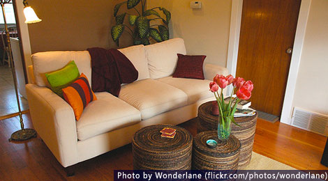 Living room makeover - photo by Wonderlane (flickr.com/photos/wonderlane)